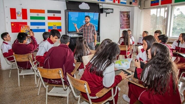 Aula Link, la apuesta de un profesor colombiano por conectar con el mundo a sus estudiantes