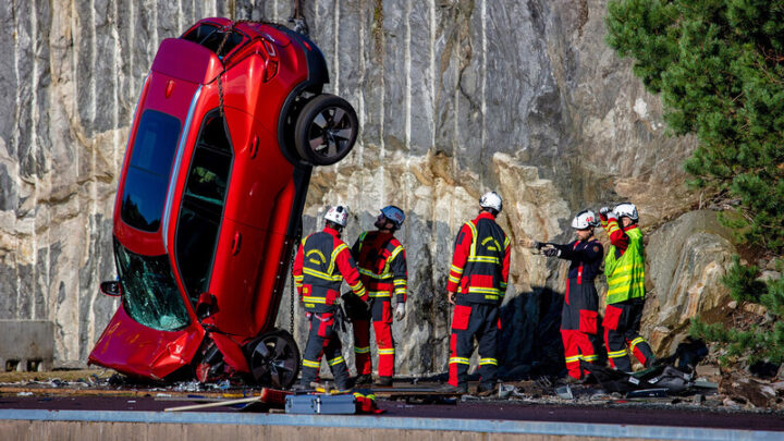 Con caídas, Volvo investiga cómo salvar vidas en accidentes de tránsito